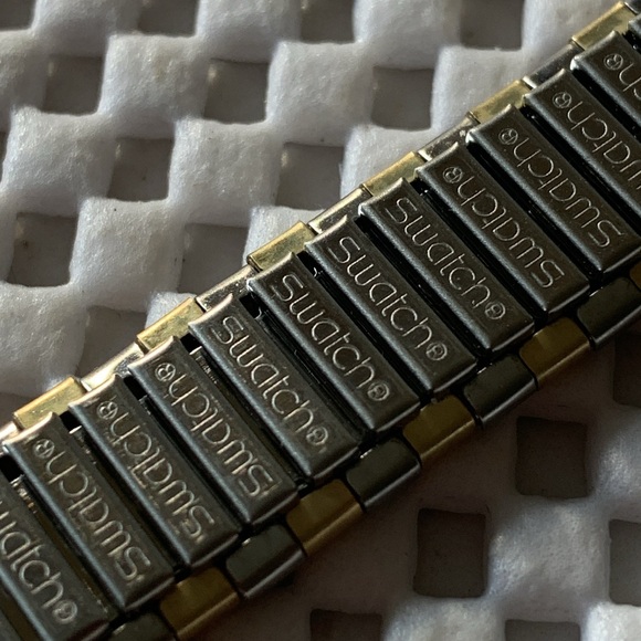 Swatch Watch Gold/Silver Flex Metal Strap - Lady Model - 12mm - Picture 4 of 5